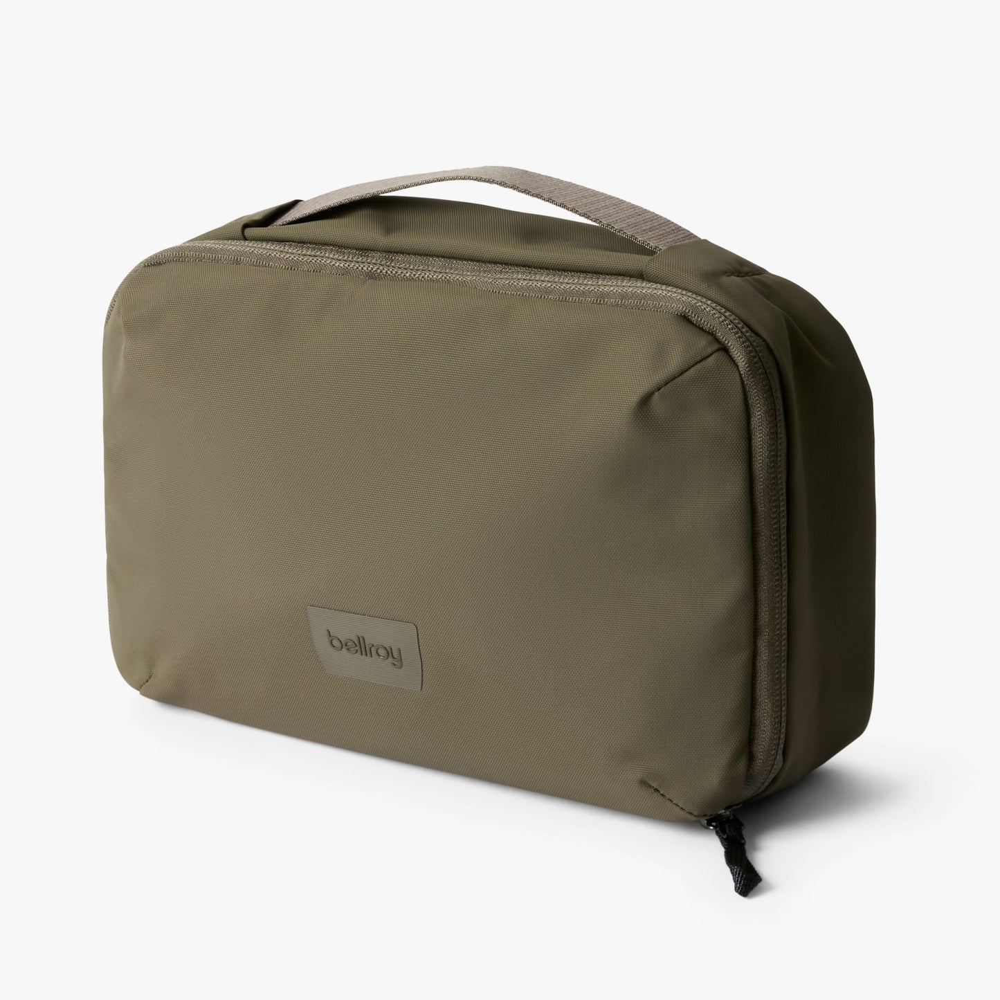Hanging Toiletry Kit - US 5659