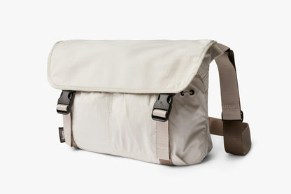 Cinch Messenger - US 4181
