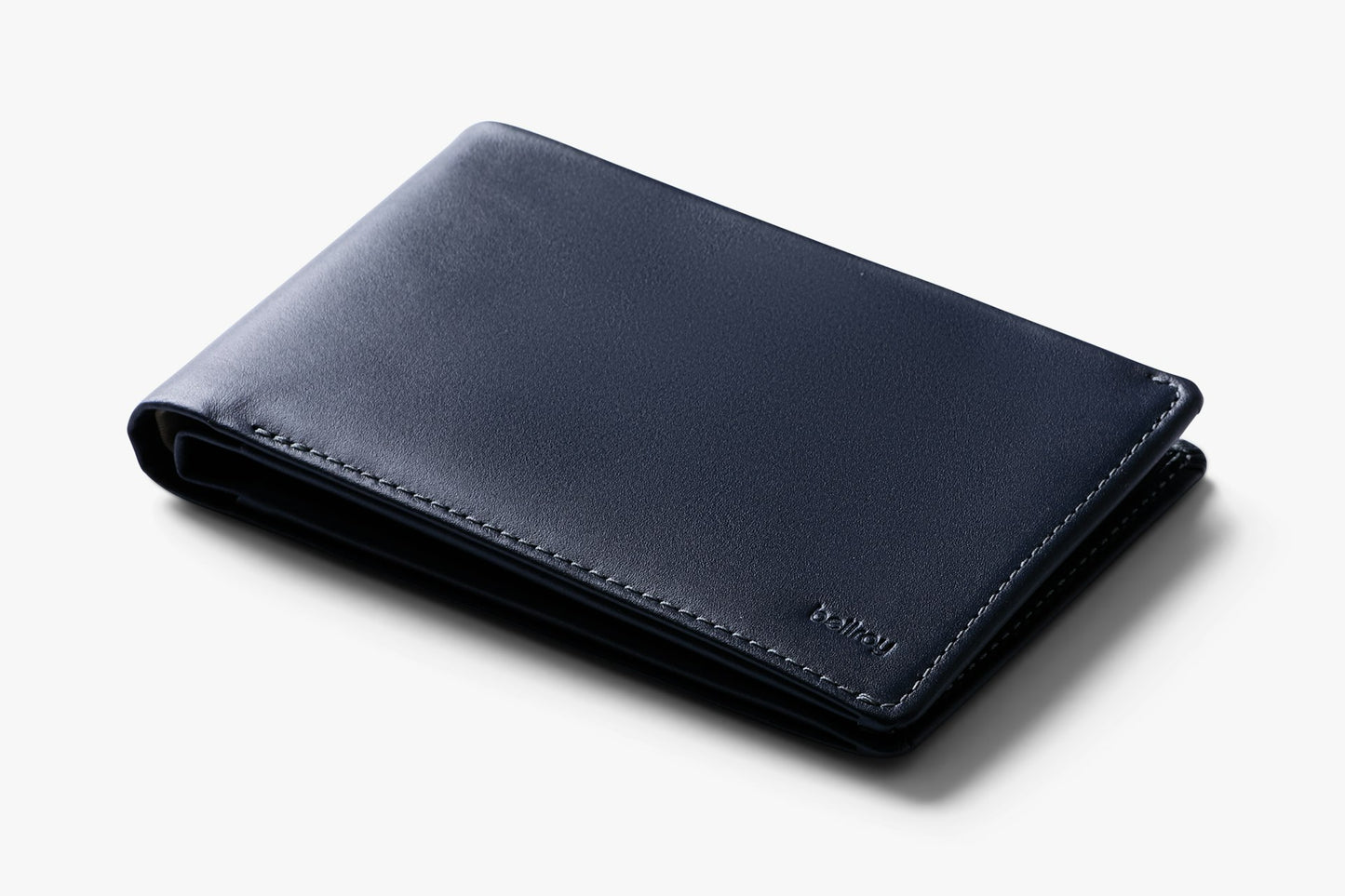 Travel Wallet - US 7441