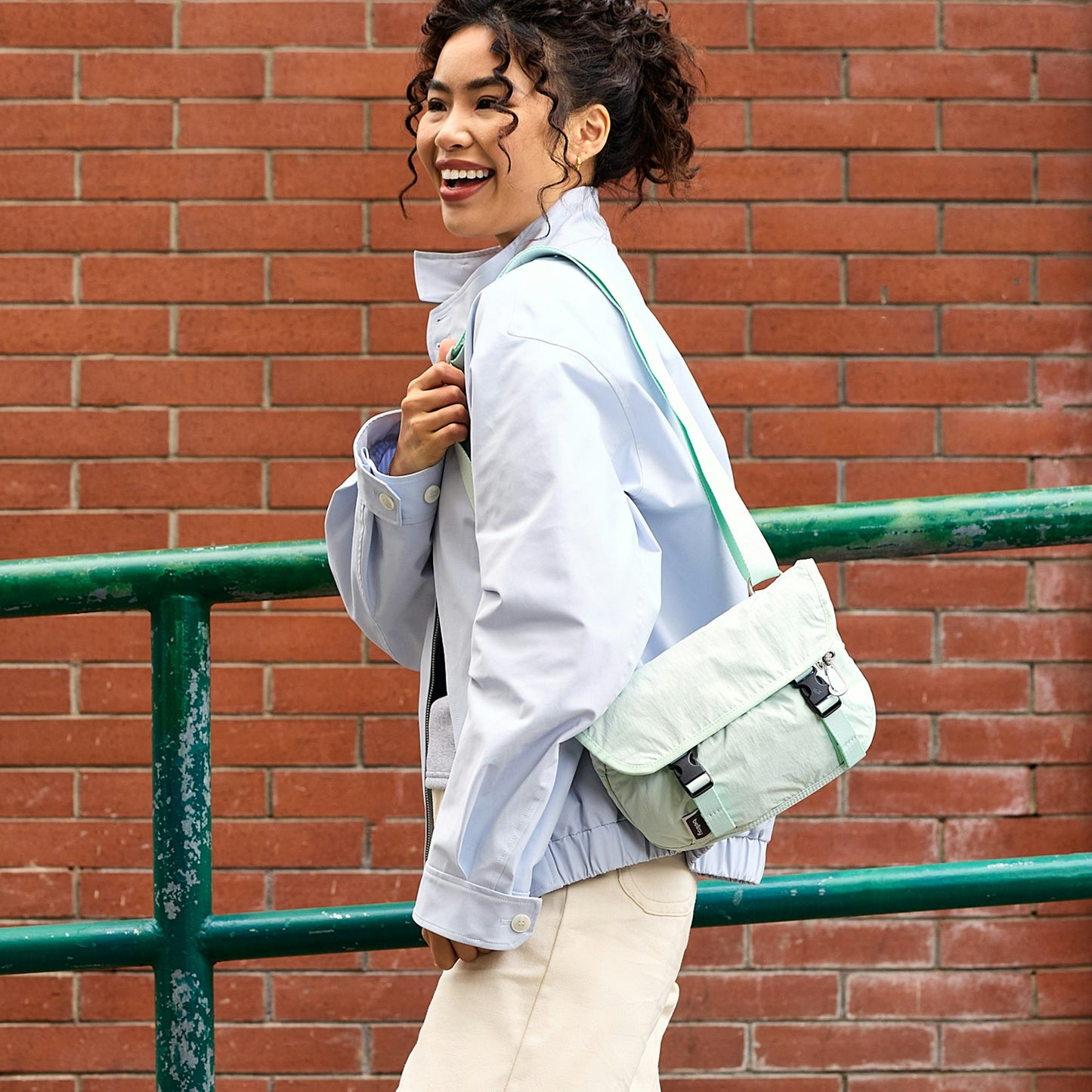 Cinch Mini Messenger - US 1515