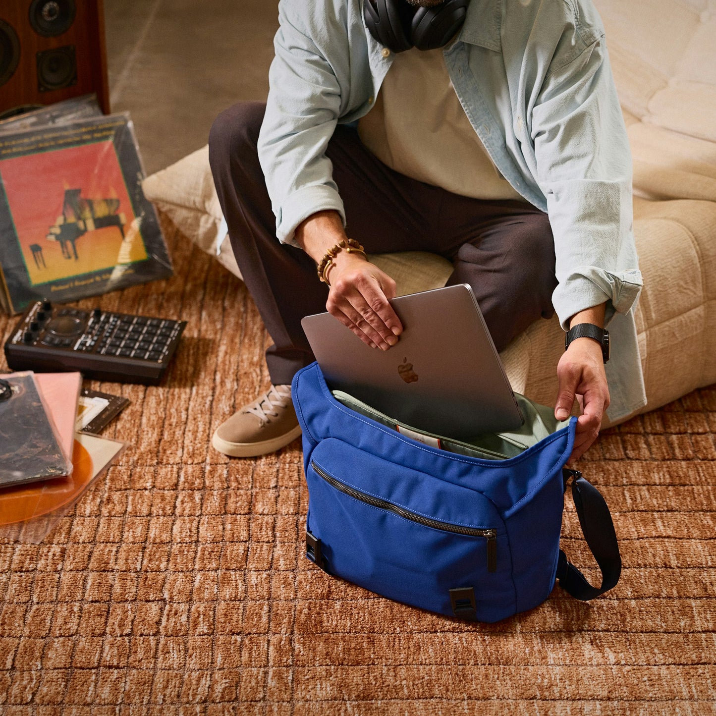 Classic Messenger 13L - US 3796