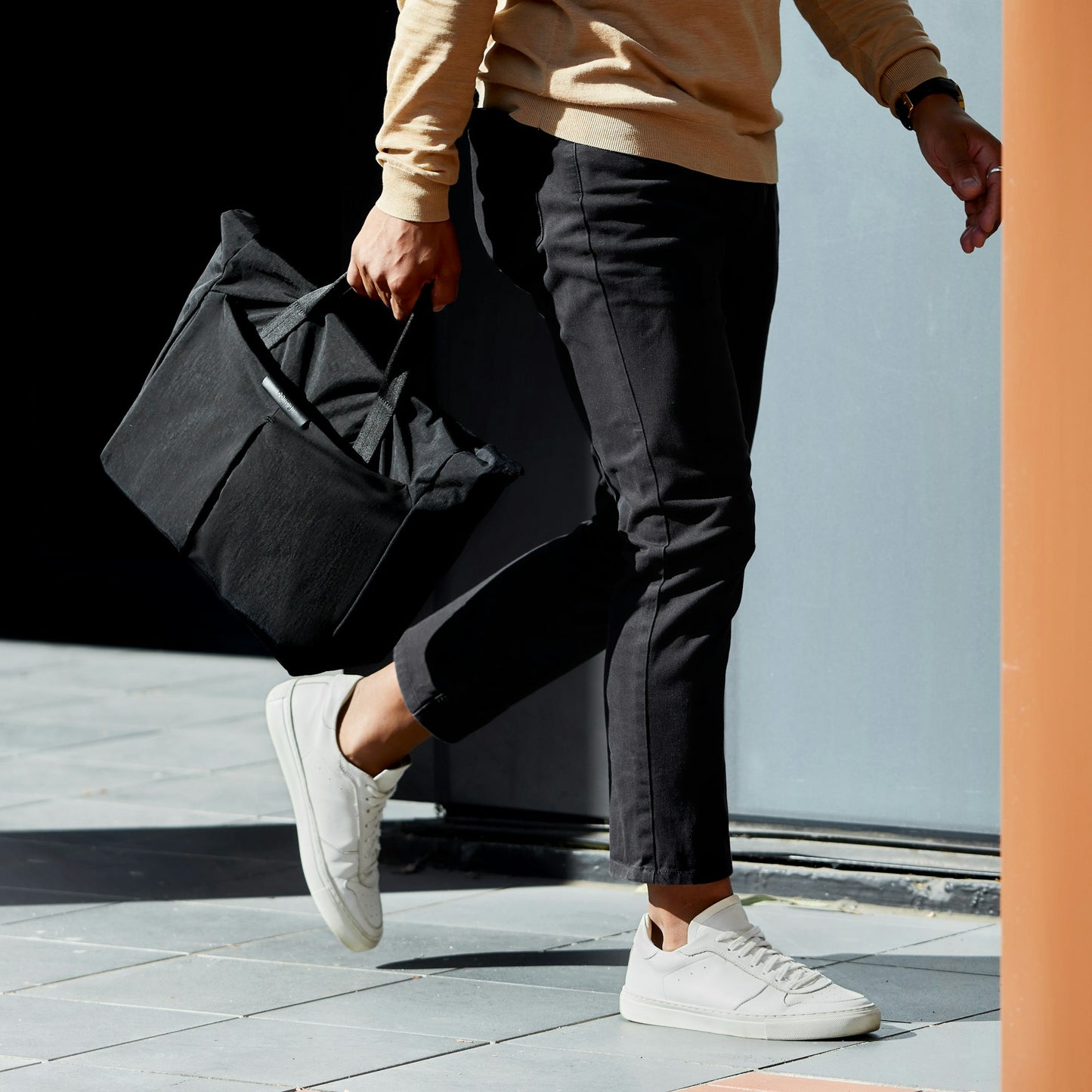 Tokyo Messenger Bag 14" - US 4100
