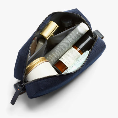 Toiletry Kit - US 4829