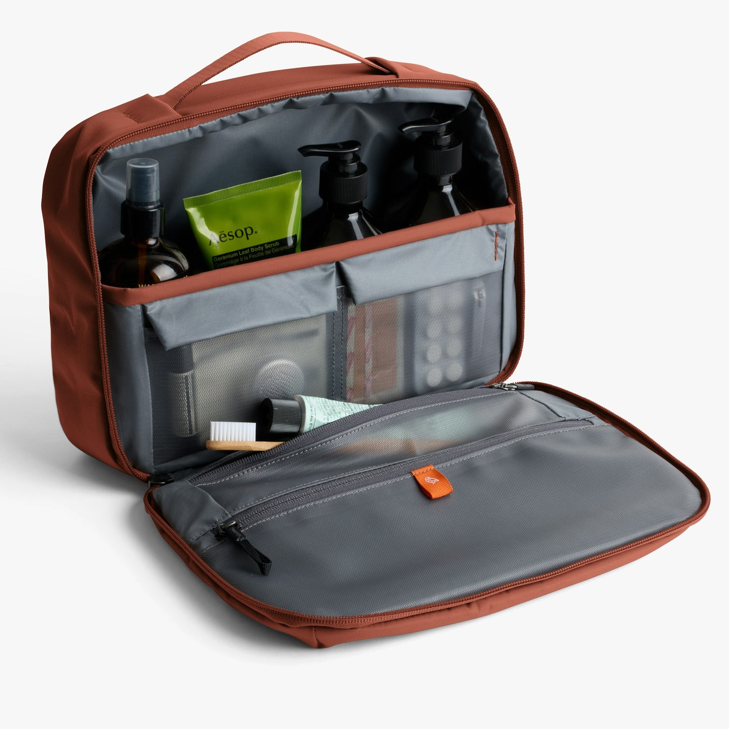 Hanging Toiletry Kit Plus - US 1329