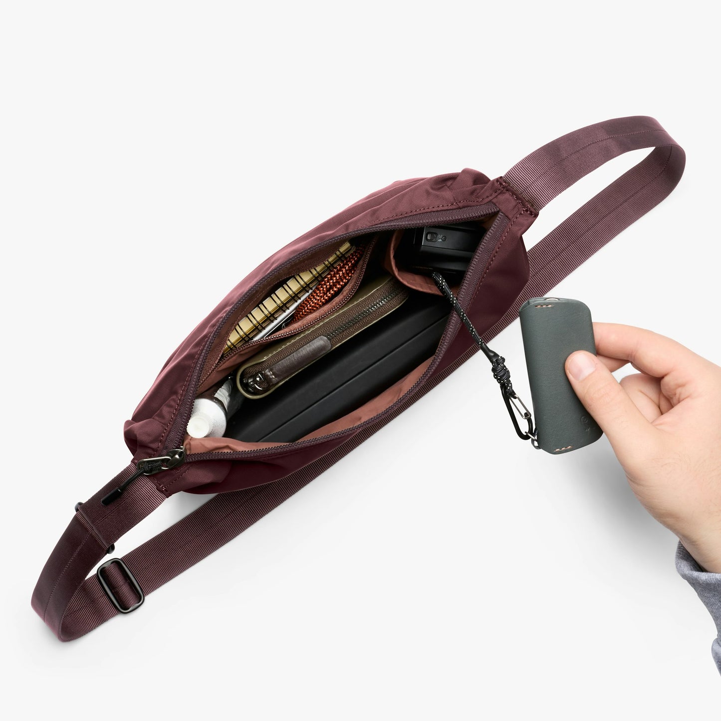 Laneway Crescent Bag 2.5L - US 8818