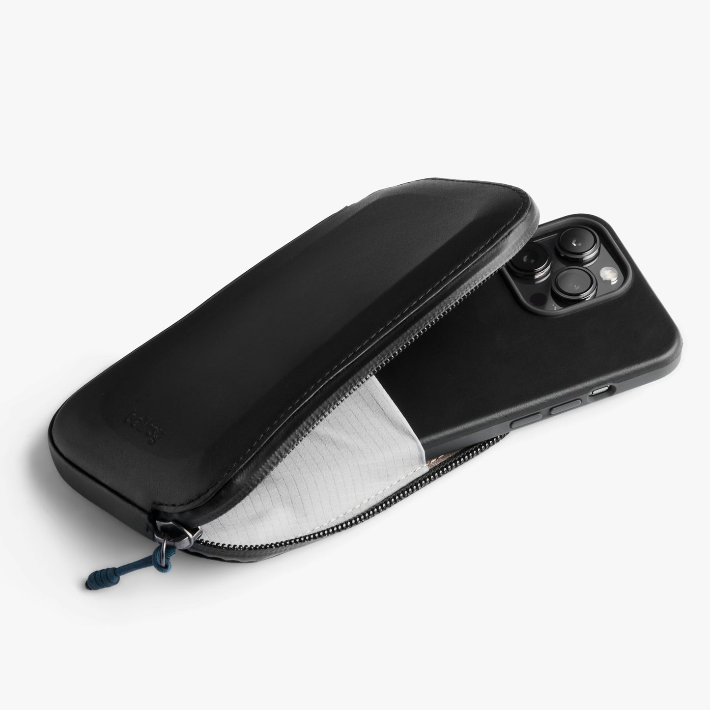 Venture Phone Pocket - US 4991