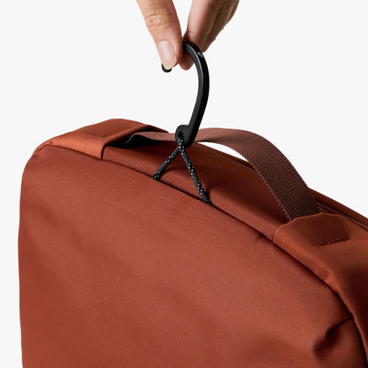 Hanging Toiletry Kit Plus - US 1329