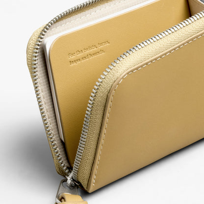 L-Pocket - US 7913