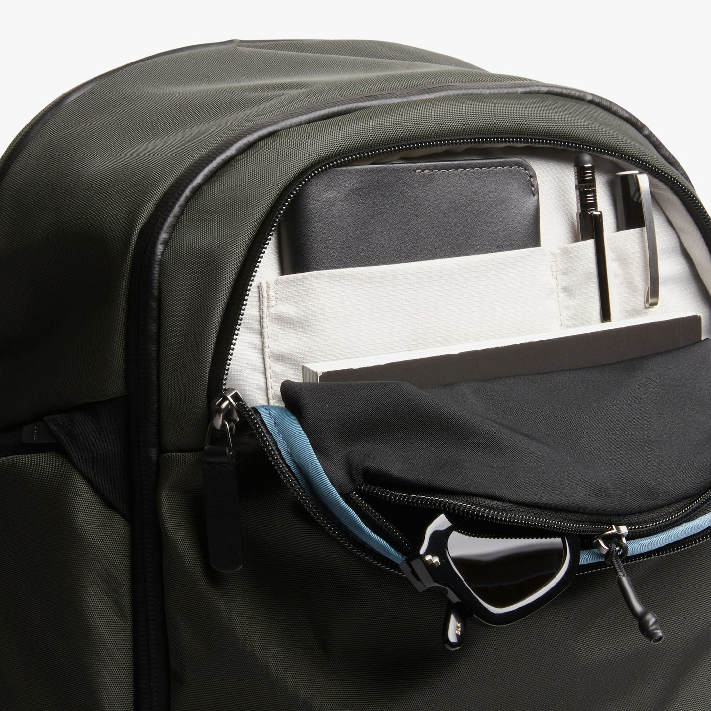 Transit Workpack Pro 28L - US 2315