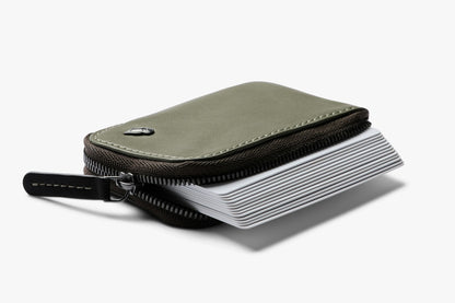 Card Pocket - US 8489