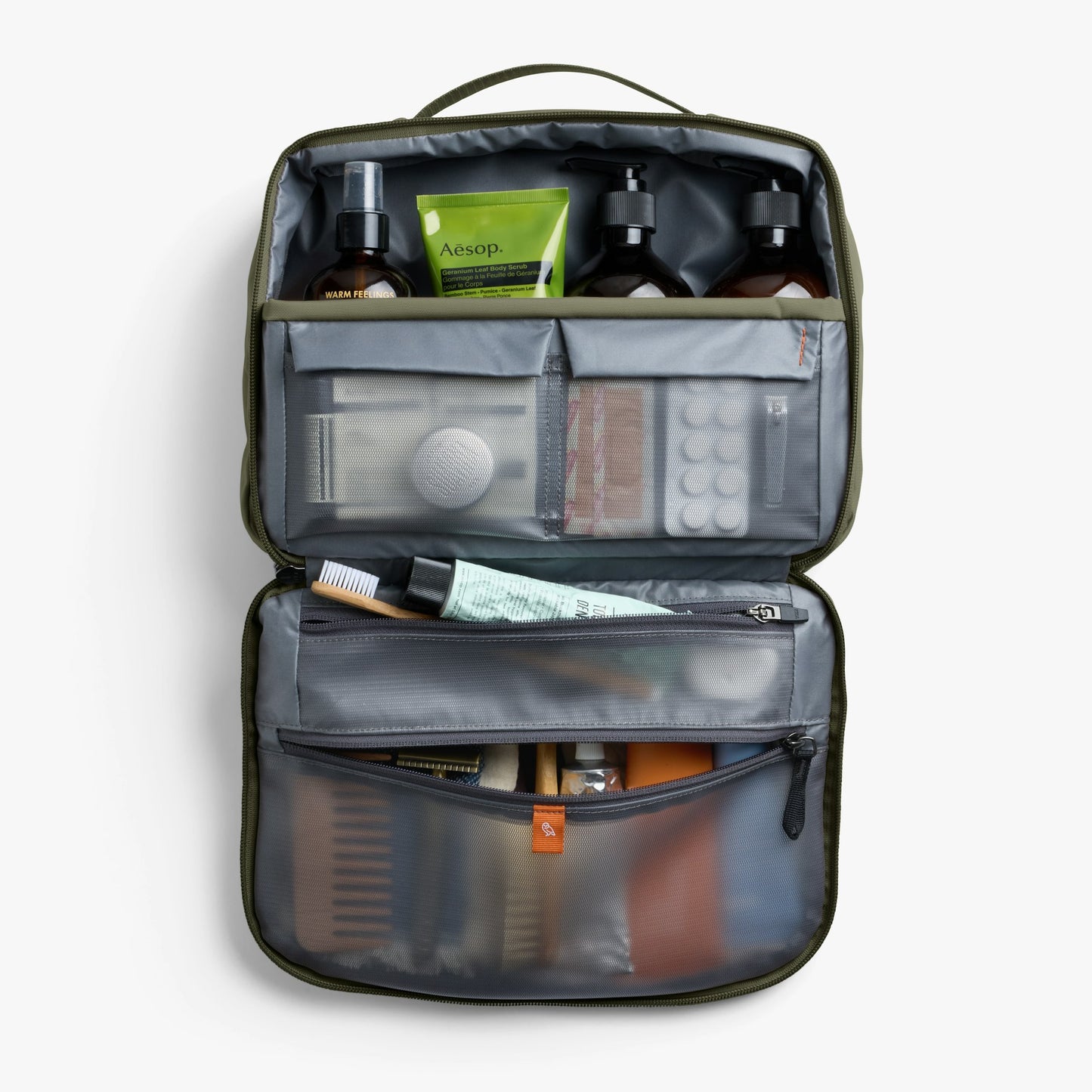 Hanging Toiletry Kit Plus - US 5332