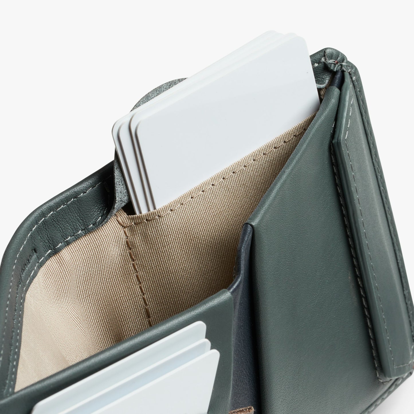 Coin Wallet - US 5153