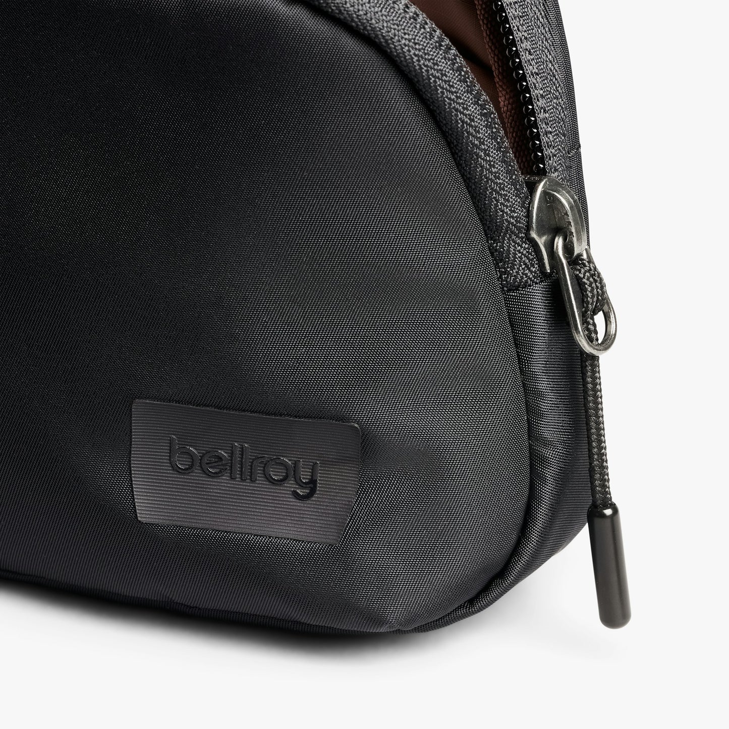 Laneway Daily Pouch - US 4330