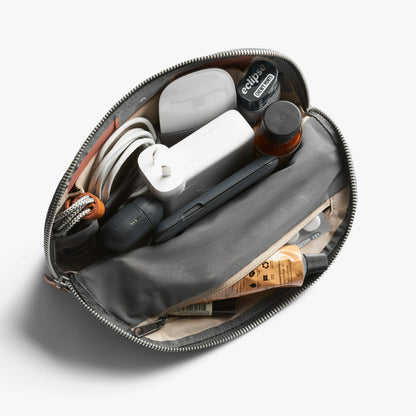 Desk Caddy - US 6084