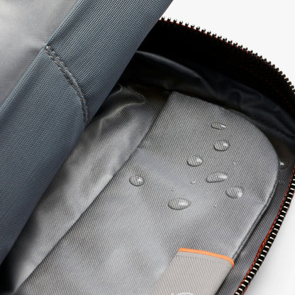 Toiletry Kit - US 3841