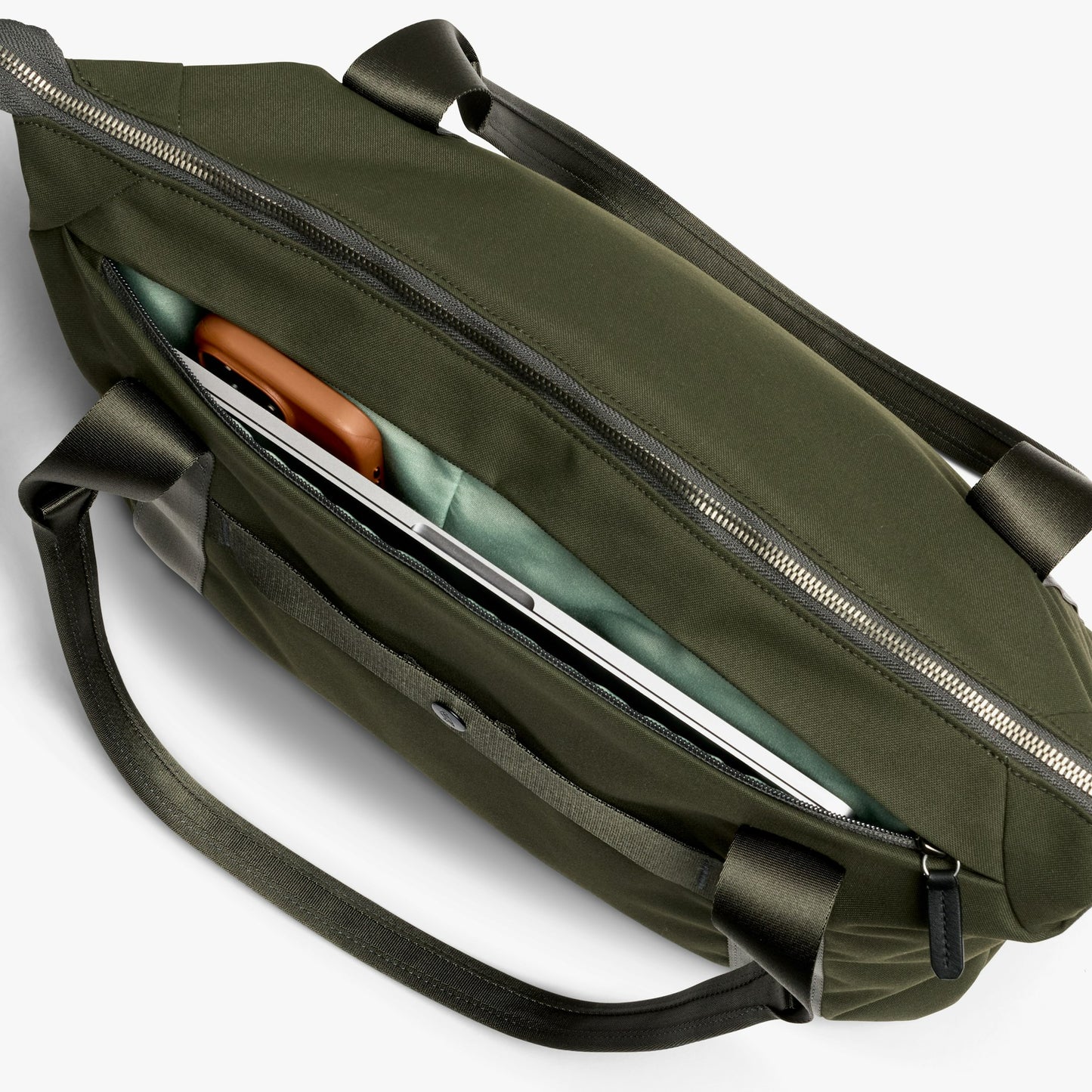 Classic Getaway Bag - US 8481