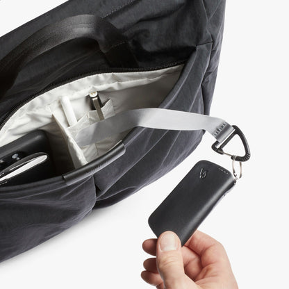 Tokyo Messenger Bag 14" - US 4100