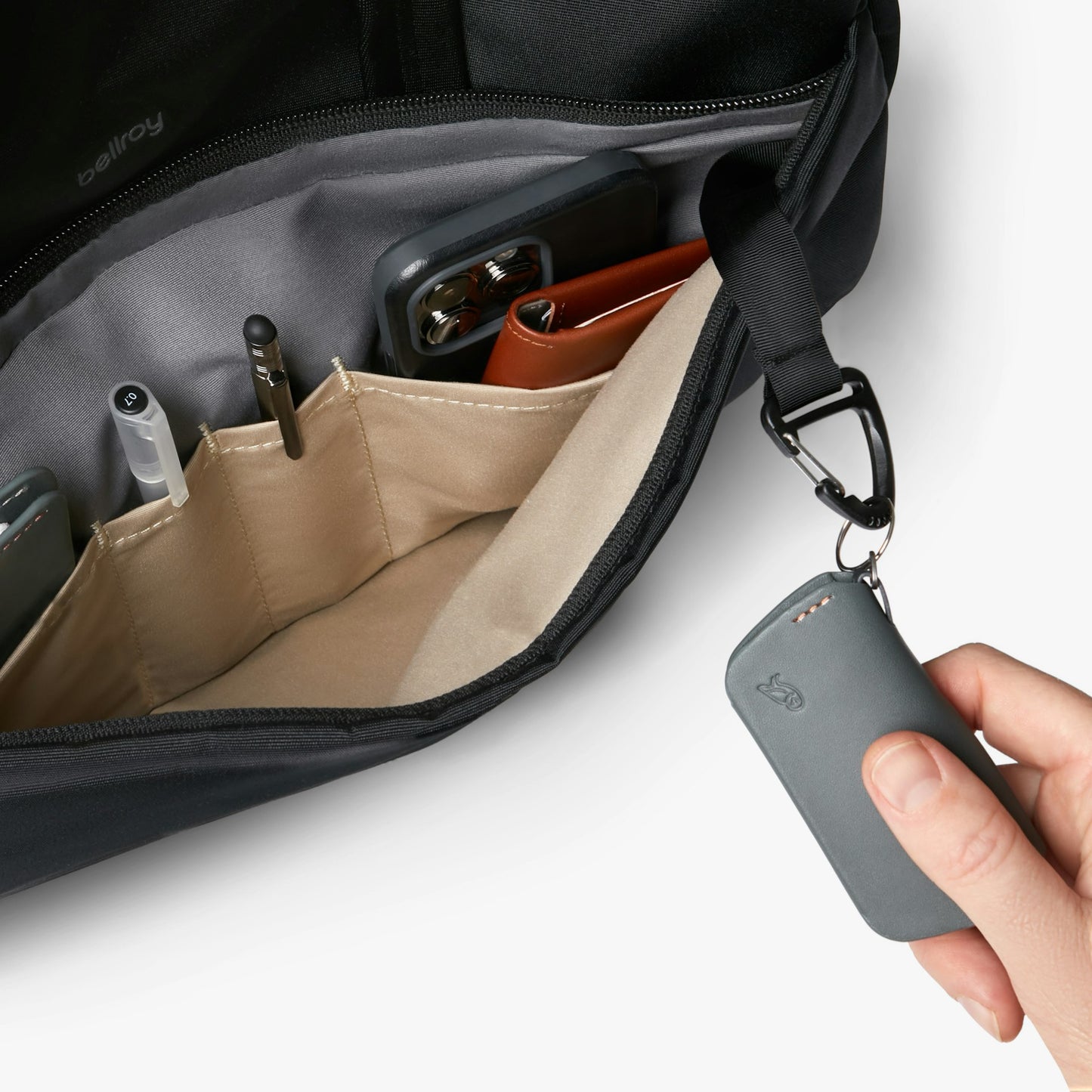 Via Work Bag - US 4643