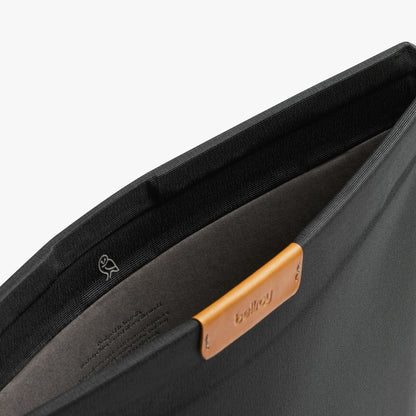 Laptop Sleeve - US 7991