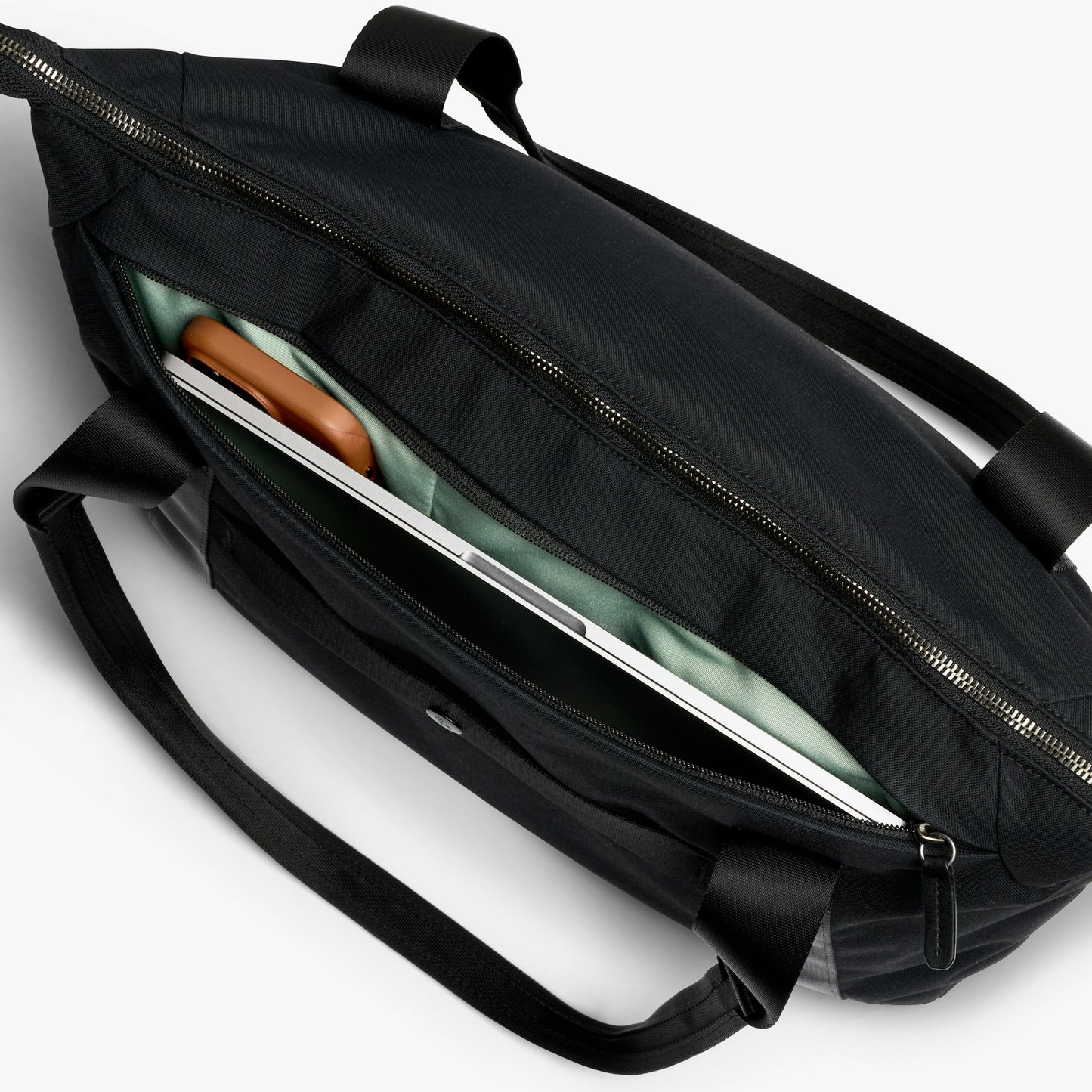 Classic Getaway Bag - US 1334