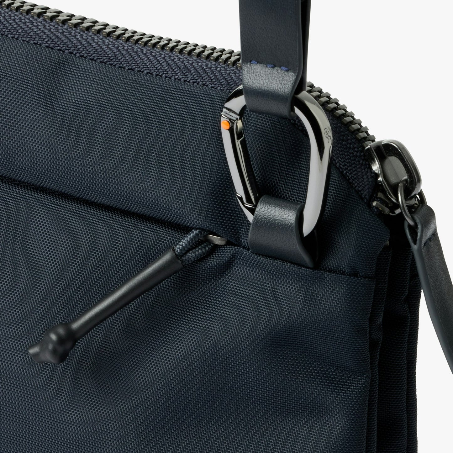 Tokyo Side Bag - US 5040