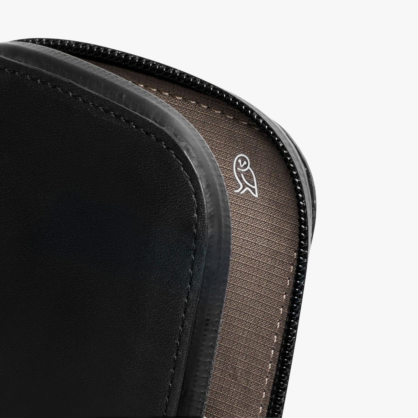 Venture Phone Pocket - US 4991
