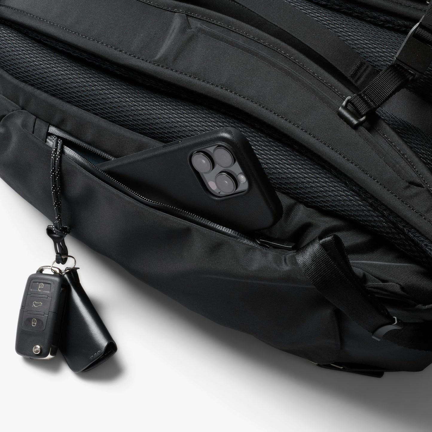Transit Workpack Pro 22L - US 9779