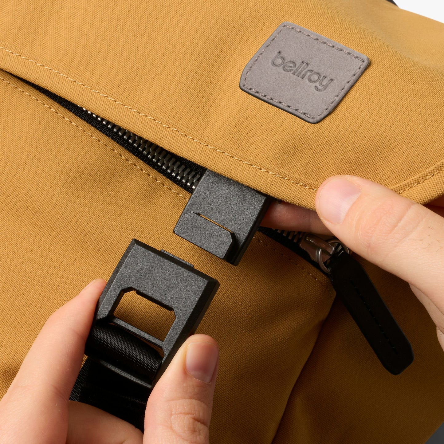 Classic Messenger 13L - US 0216
