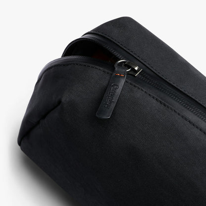 Toiletry Kit Plus - US 4848