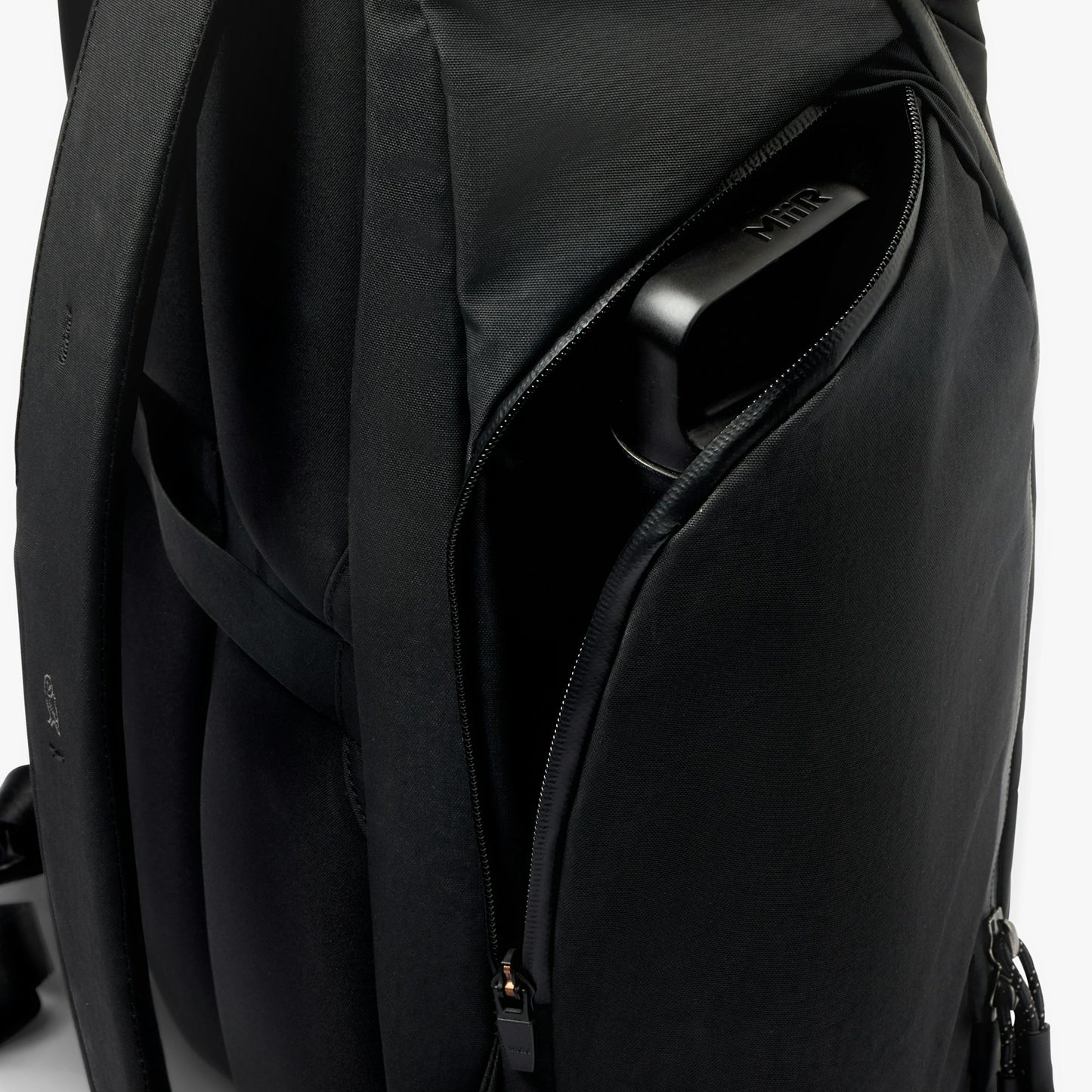 Venture Travel Pack 26L - US 6705