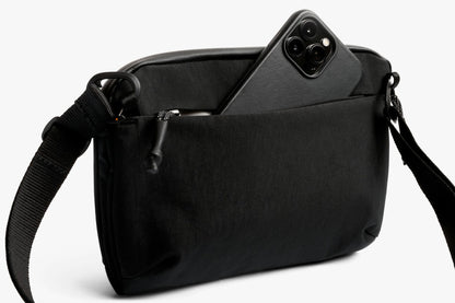Venture Travel Crossbody - US 8589