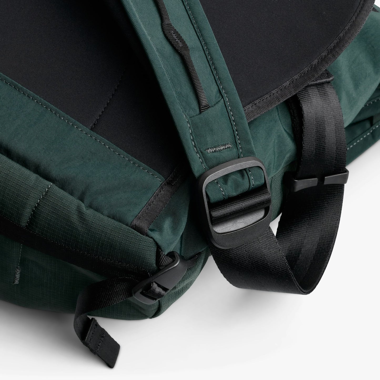 Venture Messenger 16” - US 0446