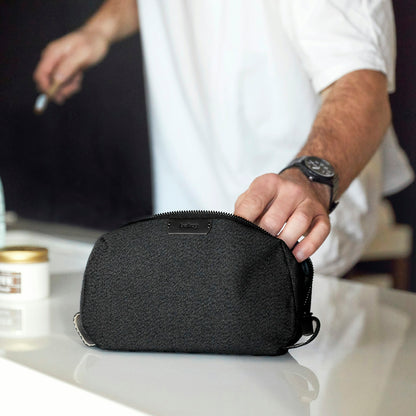 Toiletry Kit - US 8635