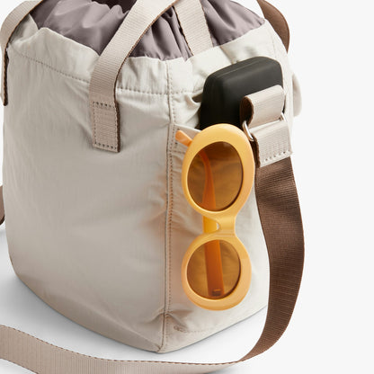 Cinch Bucket Bag - US 4384