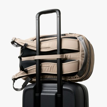 Transit Workpack Pro 22L - US 3241
