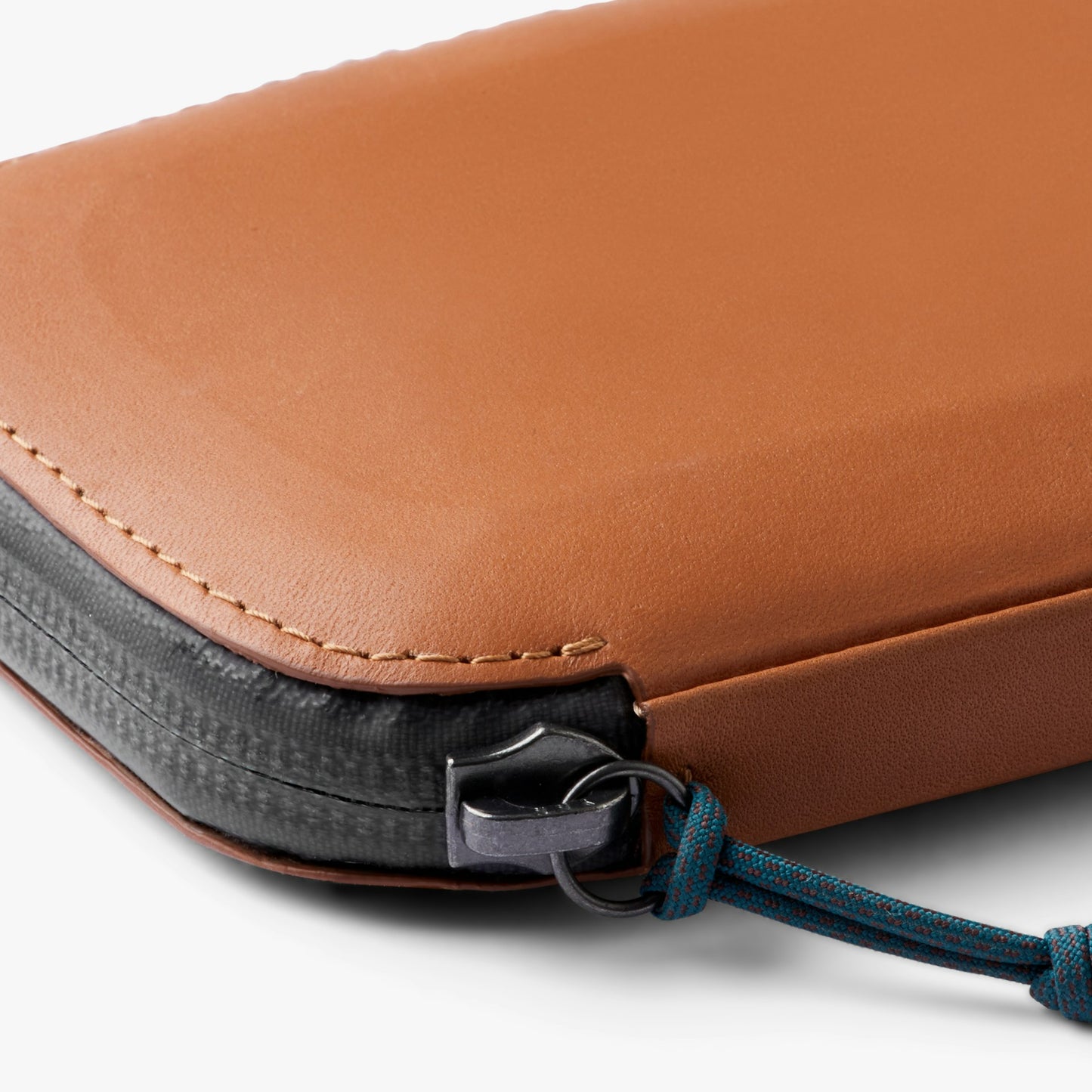Venture Phone Pocket - US 3480